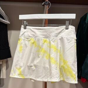 Lululemon Pace Revival Mid Rise Skirt LONG yellow white size 4